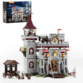 Lumibricks Castle Armory 12011 mit Verpackung