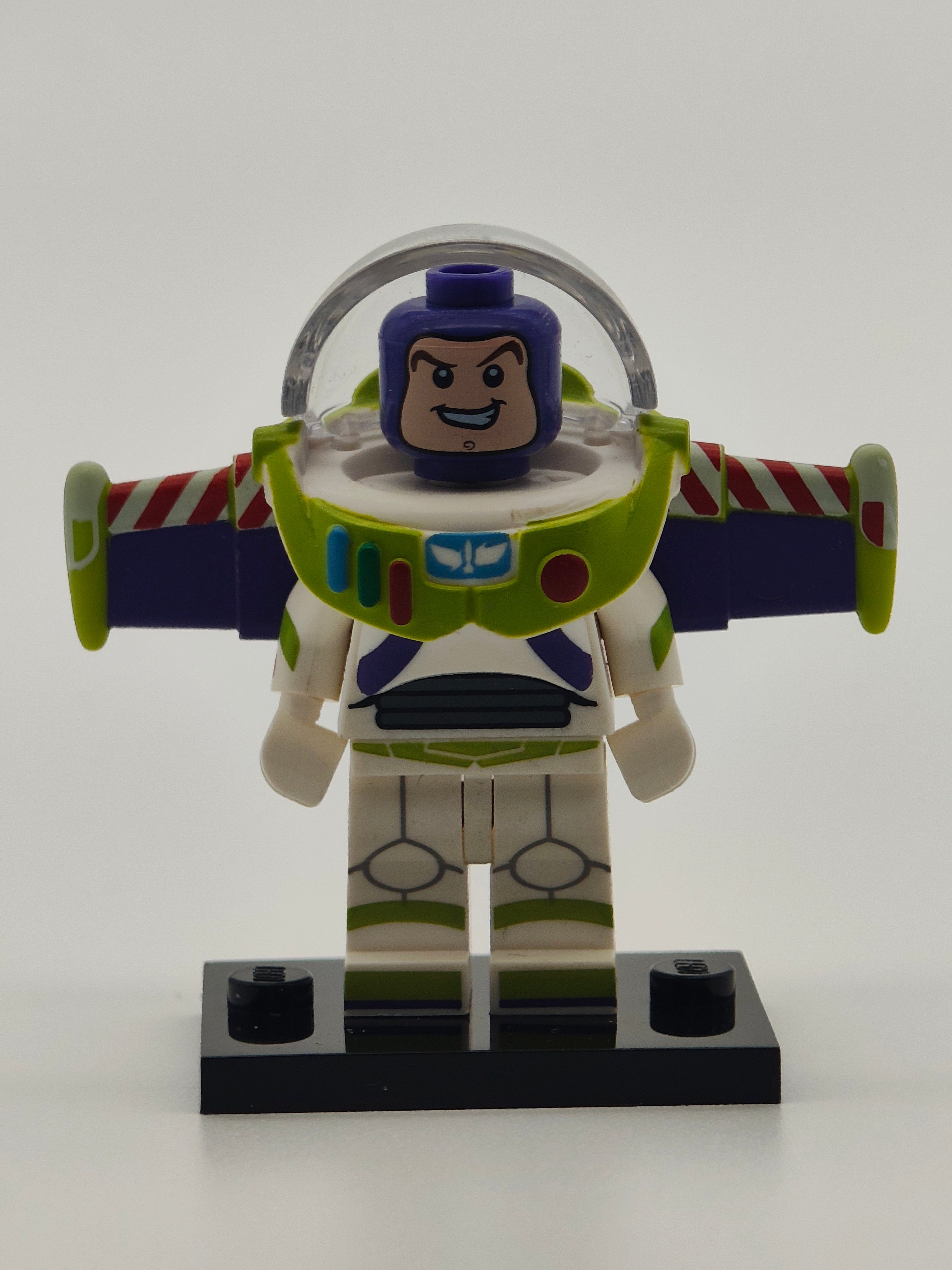 LEGO Disney Minifigures – Buzz Lightyear (71012)